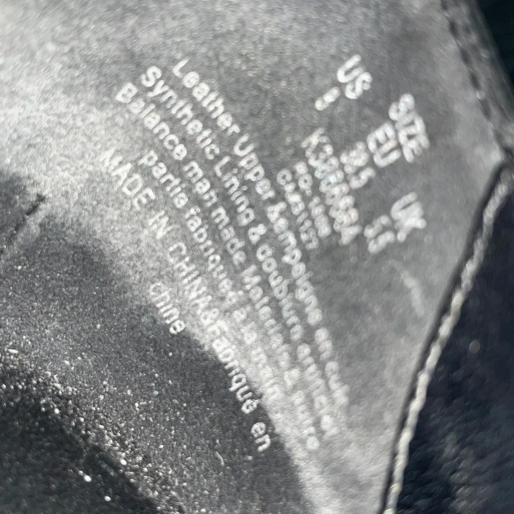 DKNY Black Suede Pointed Toe Western Ankle‎ Booties Block Heel Women's Size 8 - Picture 7 of 8